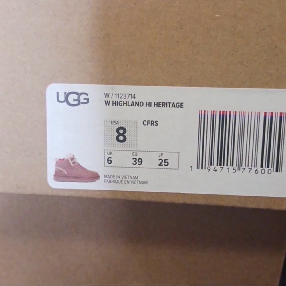 UGG Brown Suede boots with Pink Highland HI Heritage - Picture 6 of 6